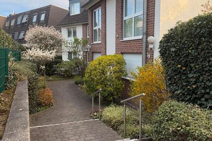 Wohnung Düsseldorf Stadtbezirk 8 - 3 Zimmer, 100 m&sup2;, 900&euro; | Angebot:26294677