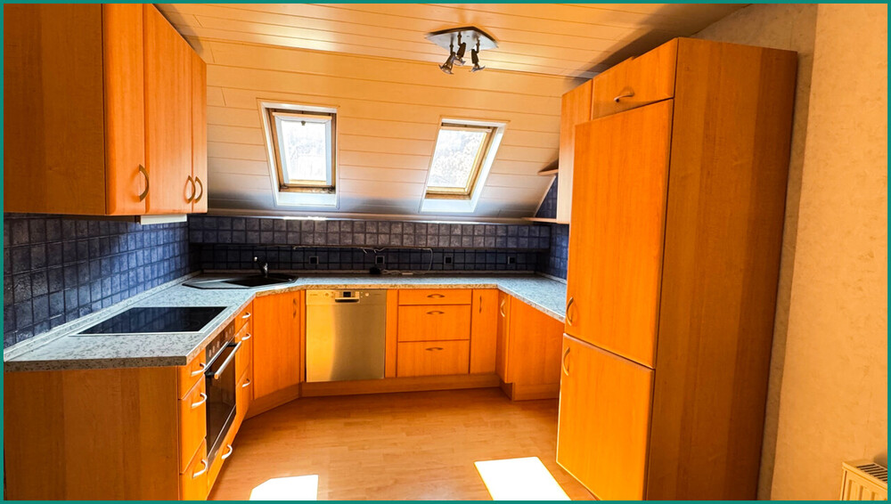 AUS ZWEI MACH 1: PROVISIONSFREIE 3 ZIMMER-ALTBAUWOHNUNG MIT VIEL PLATZ IM DENKMAL VON VOGELSMÜHLERAD - Etagenwohnung Radevormwald Dahlerau | Angebot:26321531