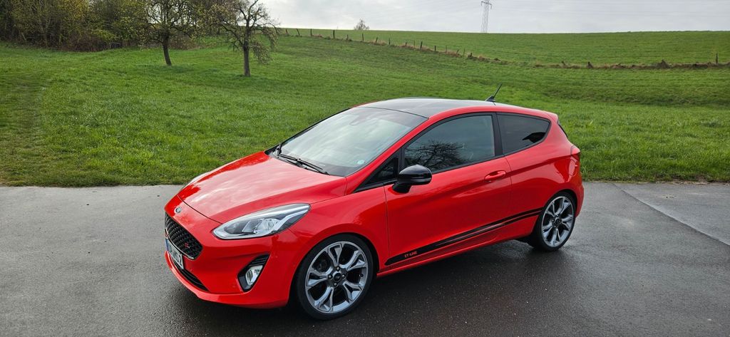 Ford Fiesta 74.300 km 9.950 &euro; Leverkusen 51381