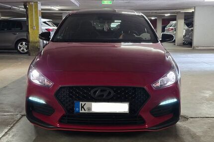 Hyundai i30 51.200 km 16.700 &euro; Köln 50737