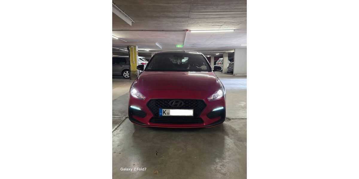 Hyundai i30 51.200 km 17.000 &euro; Köln 50737