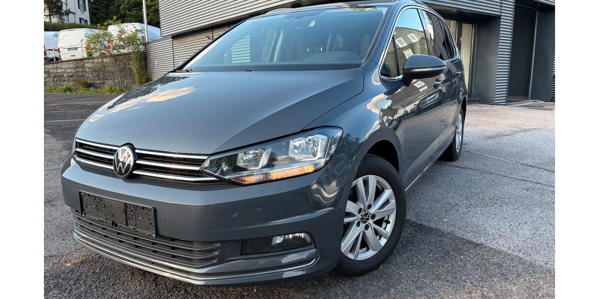 VW Touran 69.348 km 23.450 &euro; Remscheid 42853