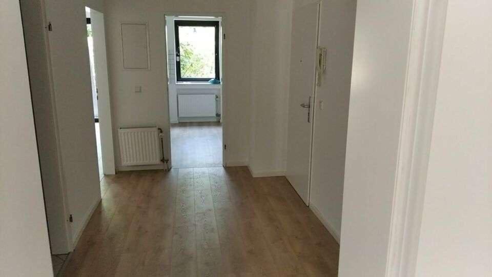 Terrassenwohnung Düsseldorf Stadtbezirk 9 - 2 Zimmer, 71 m&sup2;, 920&euro; | Angebot:24704677