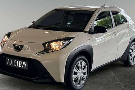 Toyota Aygo X 29.987 km 14.490 &euro; Düsseldorf 40233