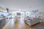 Etagenwohnung Düsseldorf Lohausen - 4 Zimmer, 100 m&sup2;, 549.000&euro; | Angebot:25680480