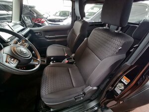 Suzuki Jimny Comfort AllGrip PKW Automatik AHK 53.265 km 31.800 &euro; HAAN 42781