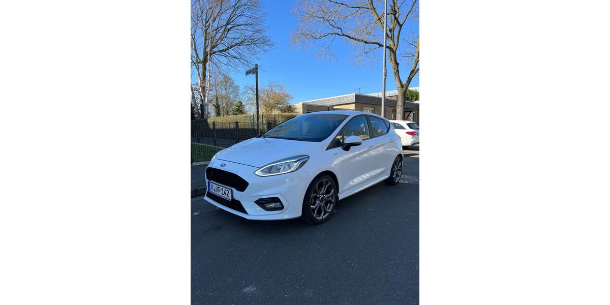 Ford Fiesta 69.000 km 12.000 &euro; köln 50769