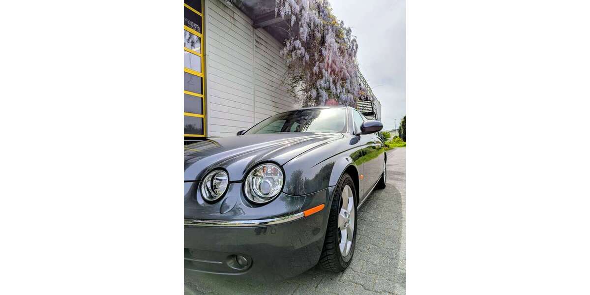 Jaguar S-Type 117.441 km 17.550 &euro; Hilden, Stadt 40721