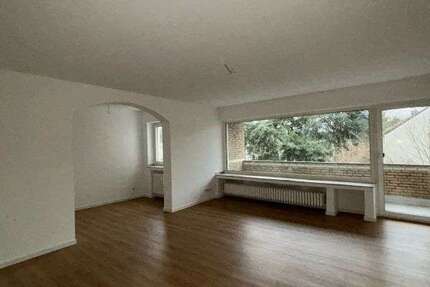 Wohnung Düsseldorf Vennhausen - 3 Zimmer, 75 m&sup2;, 900&euro; | Angebot:24789307