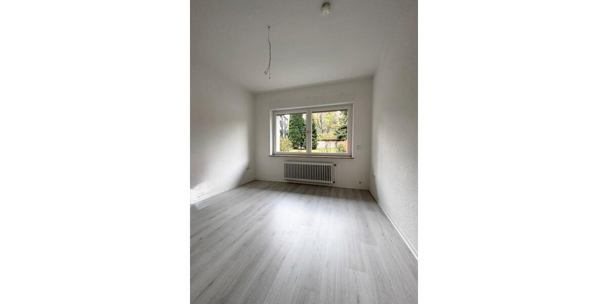 Erdgeschoßwohnung Wuppertal Gemarkung Barmen - 2 Zimmer, 66 m&sup2;, 558&euro; | Angebot:25974794