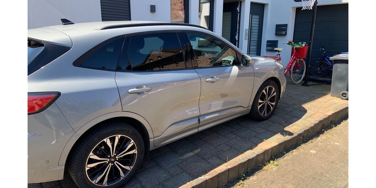 Ford Kuga 89.790 km 19.499 &euro; Köln 50769