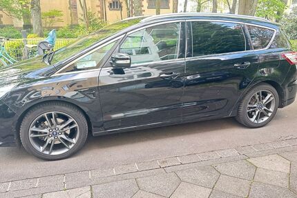 Ford S-Max 222.000 km 13.900 &euro; Düsseldorf 40227