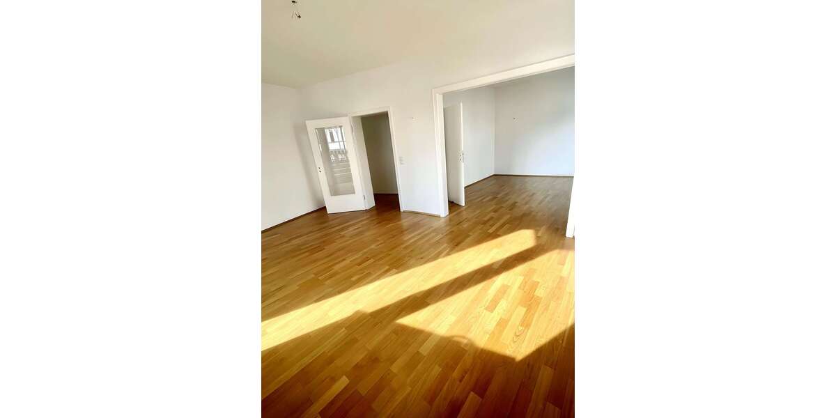 Etagenwohnung Ratingen Süd - 3.5 Zimmer, 95 m&sup2;, 1.300&euro; | Angebot:26836794