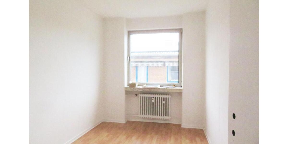 Etagenwohnung Dormagen Sankt Peter - 2.5 Zimmer, 68 m&sup2;, 750&euro; | Angebot:25547502