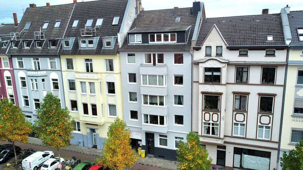 Etagenwohnung Düsseldorf Bilk - 3 Zimmer, 87 m&sup2;, 299.000&euro; | Angebot:26317844