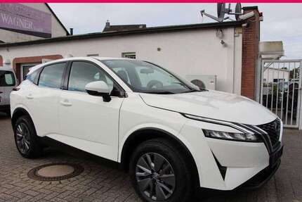Nissan Qashqai 10.720 km 20.690 &euro; Hilden 40721