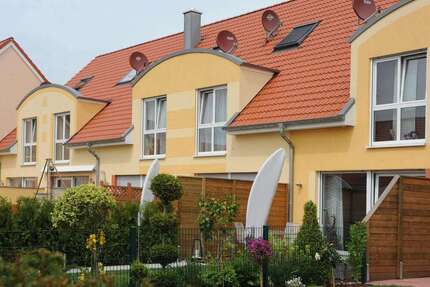 Haus Langenfeld Richrath - 5 Zimmer, 122 m&sup2;, 1.895&euro; | Angebot:25350162