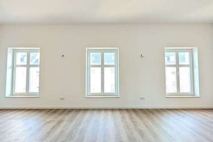 Wohnung Düsseldorf Unterbilk - 3 Zimmer, 90 m&sup2;, 2.200&euro; | Angebot:24581211