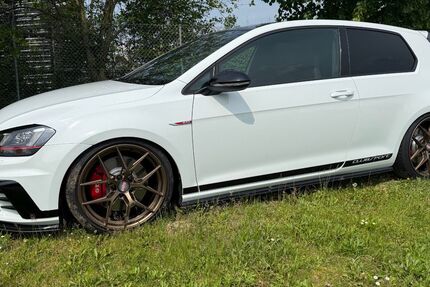 VW Golf 26.000 km 32.500 &euro; Willich 47877