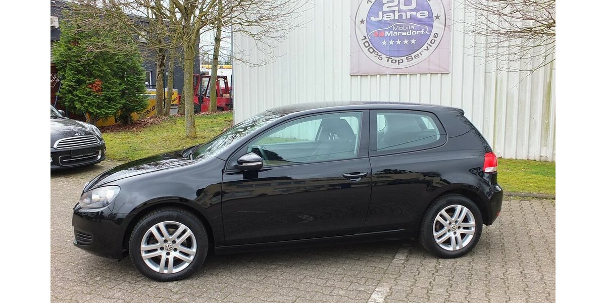 VW Golf 1.4i TRENDLINE KLIMAANLAGE SPORT-LMF SHZ 135.895 km 5.904 &euro; Köln 50858