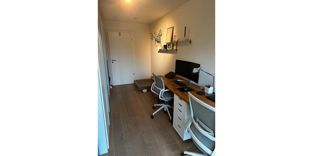 Etagenwohnung Düsseldorf Stadtbezirk 3 - 3 Zimmer, 86 m&sup2;, 1.900&euro; | Angebot:25292818