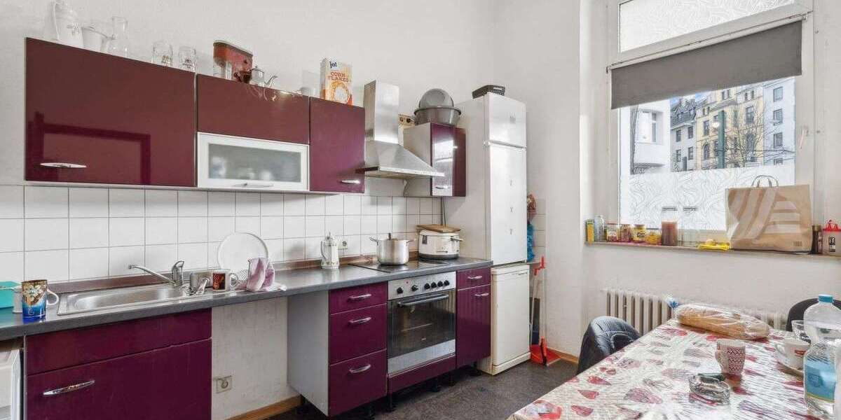 Etagenwohnung Düsseldorf Oberbilk - 2 Zimmer, 62 m&sup2;, 227.500&euro; | Angebot:26284056