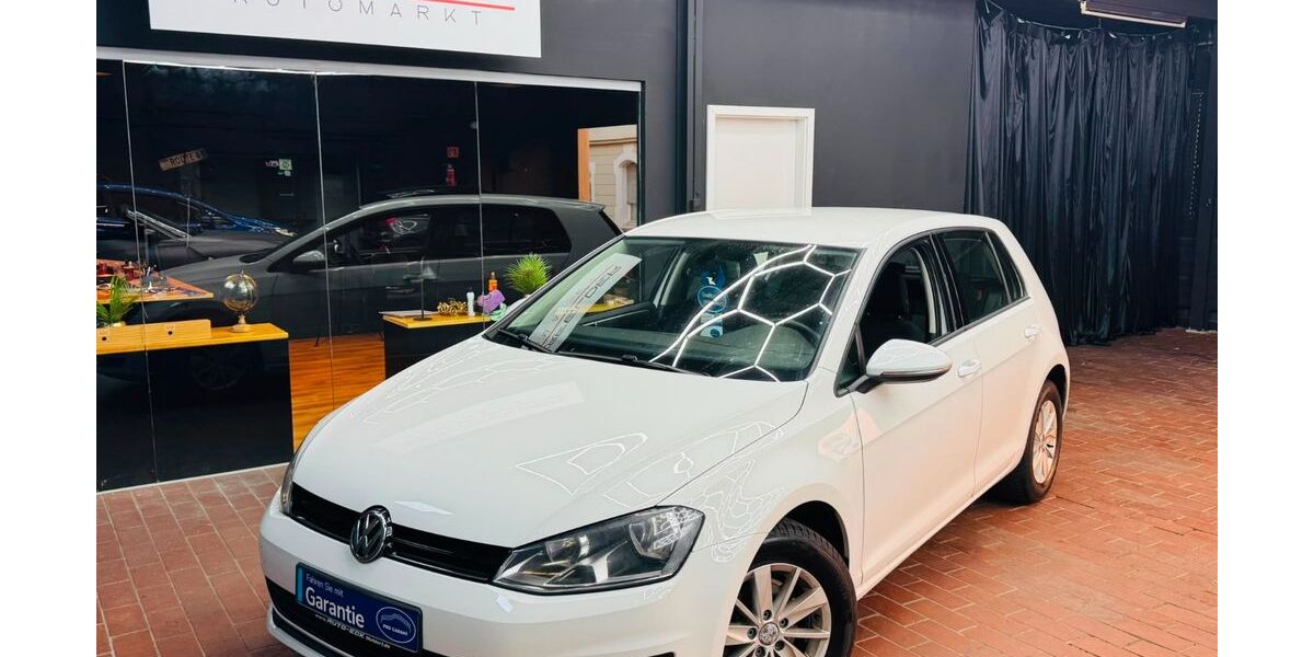 VW Golf 127.757 km 7.150 &euro; Wuppertal 42275