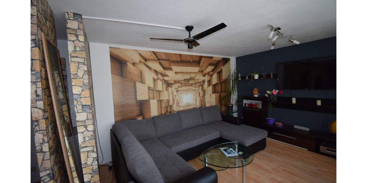 Möchten Sie nach Ihrem Feierabend im hauseigenen Pool und in der Sauna entspannen? - Etagenwohnung Bergisch Gladbach Gladbach | Angebot:25214408