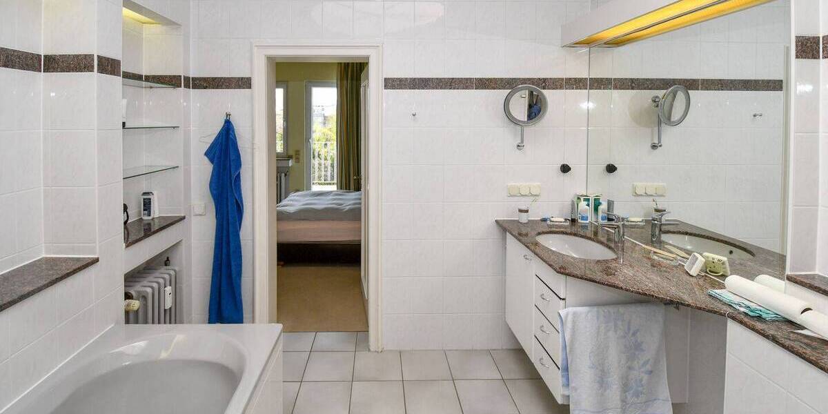 Etagenwohnung Köln / Braunsfeld Braunsfeld - 3 Zimmer, 204 m&sup2;, 1.600.000&euro; | Angebot:26305949