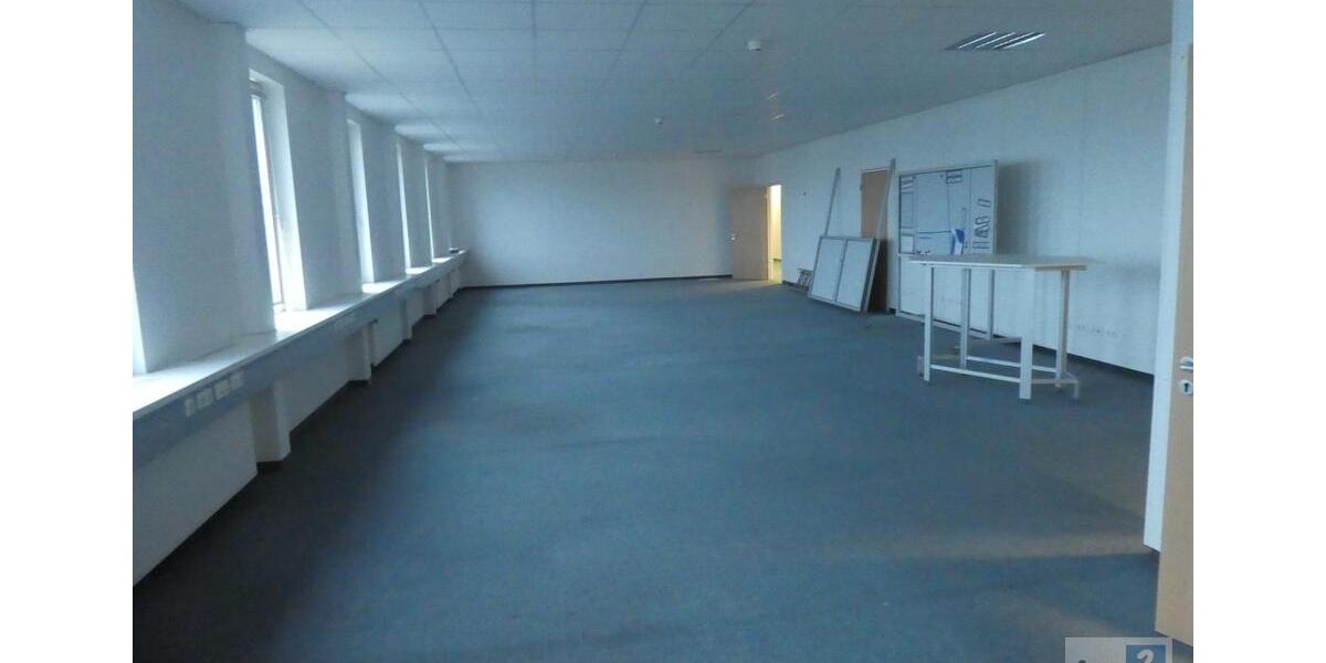 Gewerbeobjekt Remscheid Gemarkung Bergisch Born - 6&euro; | Angebot:21130596