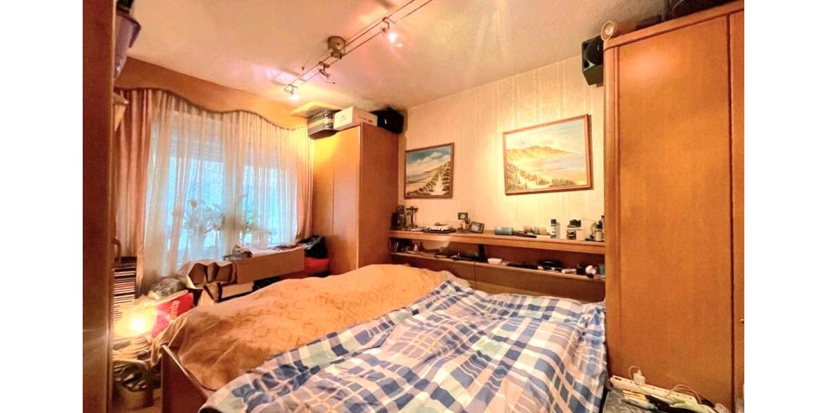 Etagenwohnung Wuppertal Barmen - 5 Zimmer, 95 m&sup2;, 69.000&euro; | Angebot:26827320