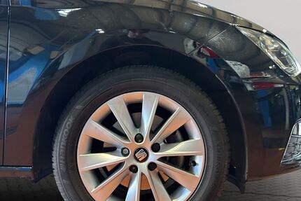 Seat Leon 75.198 km 13.490 &euro; Dormagen 41540