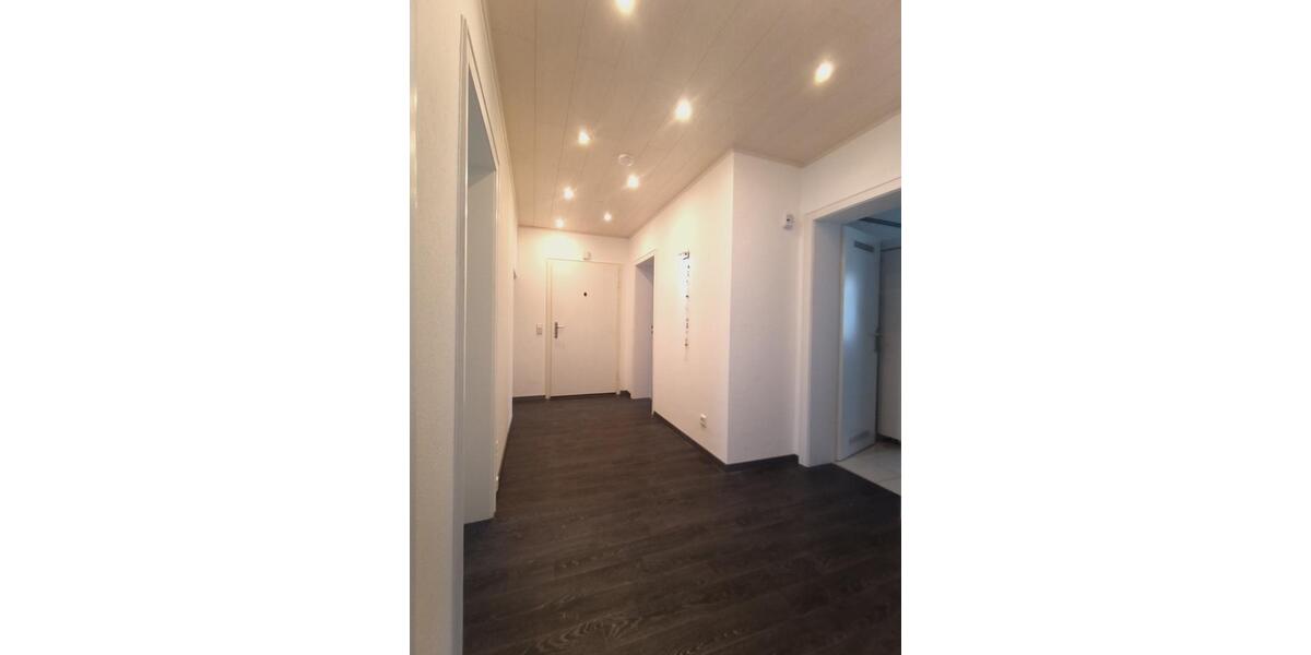 Etagenwohnung Wuppertal Gemarkung Ronsdorf - 3 Zimmer, 83 m&sup2;, 185.000&euro; | Angebot:26223568