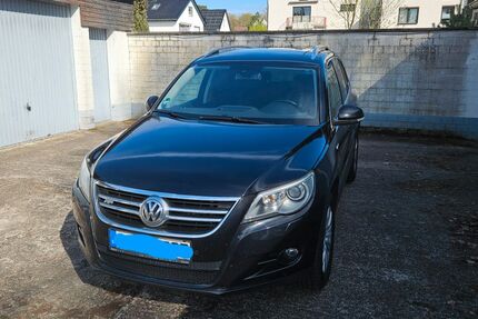 VW Tiguan 370.000 km 5.500 &euro; Köln 51147