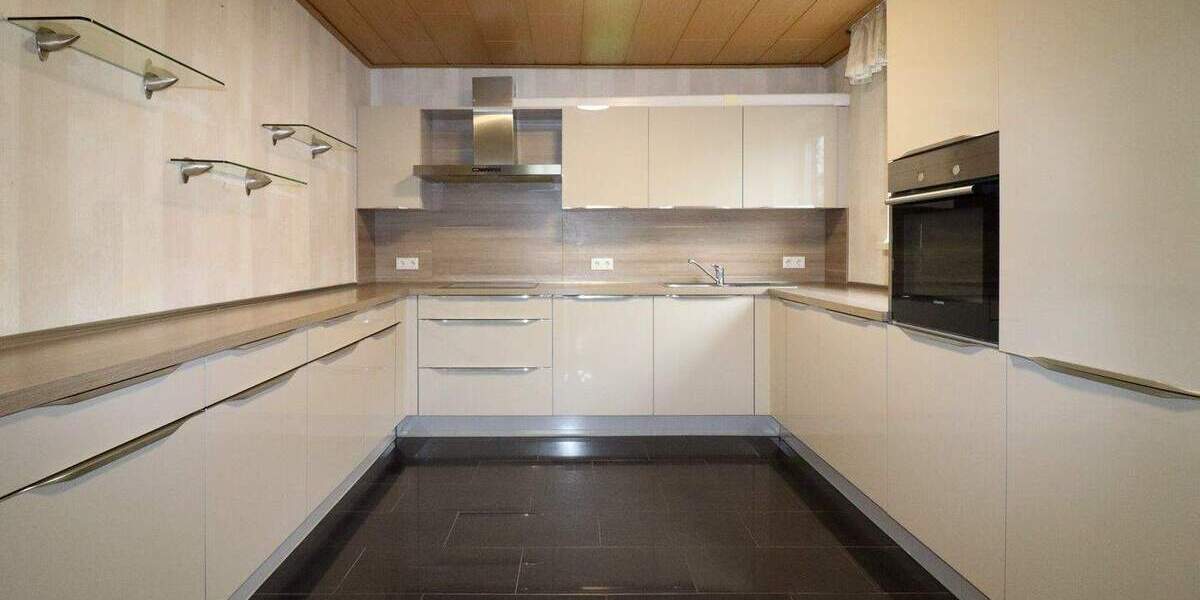 Etagenwohnung Grevenbroich Wevelinghoven - 3 Zimmer, 100 m&sup2;, 249.000&euro; | Angebot:25744160