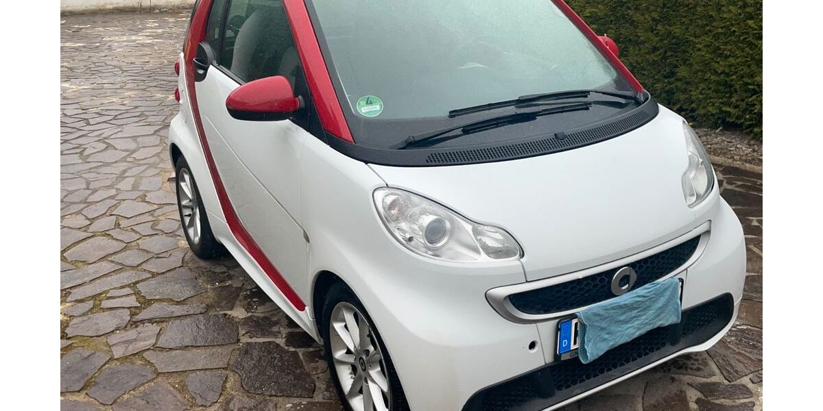 Smart ForTwo 99.895 km 6.390 &euro; Köln 51063