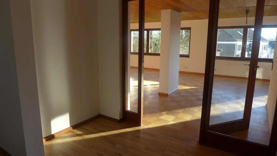 Etagenwohnung Erkrath - 4 Zimmer, 126 m&sup2;, 389.000&euro; | Angebot:25205115