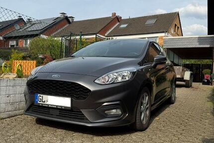 Ford Fiesta 68.000 km 9.600 &euro; Bergisch Gladbach 51427