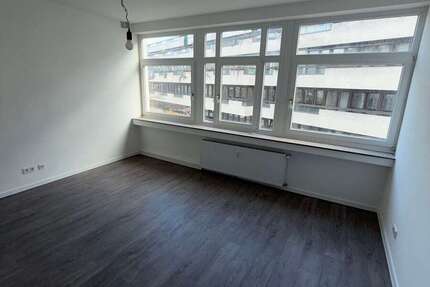 Wohnung Wuppertal Elberfeld - 2 Zimmer, 59 m&sup2;, 586&euro; | Angebot:24890304