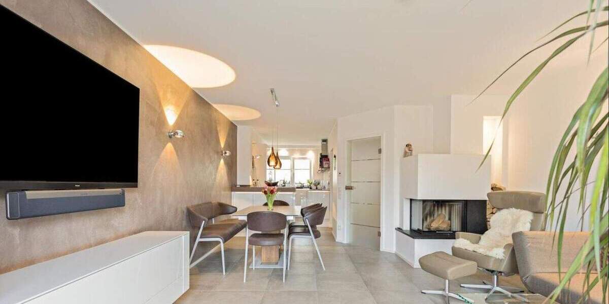 Reihenmittelhaus Düsseldorf Wittlaer - 4 Zimmer, 125 m&sup2;, 2.500&euro; | Angebot:25687751