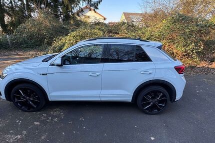 VW T-Roc 7.982 km 31.999 &euro; Bergisch Gladbach 51469