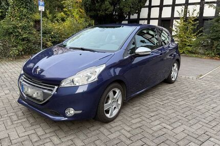 Peugeot 208 108.000 km 5.500 &euro; Hilden 40721