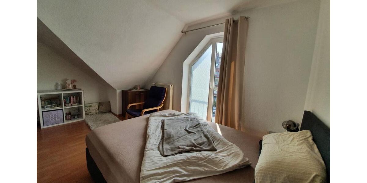 Dachgeschoßwohnung Düsseldorf Stadtbezirk 8 - 2 Zimmer, 42 m&sup2;, 580&euro; | Angebot:26020395