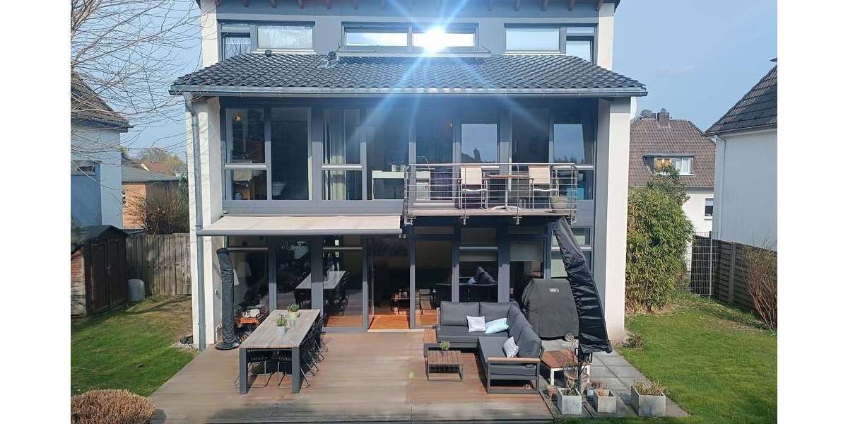 Einfamilienhaus Velbert Pöthen - 6 Zimmer, 200 m&sup2;, 849.000&euro; | Angebot:26140343