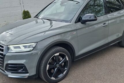 Audi Q5 110.000 km 27.990 &euro; Düsseldorf 40229