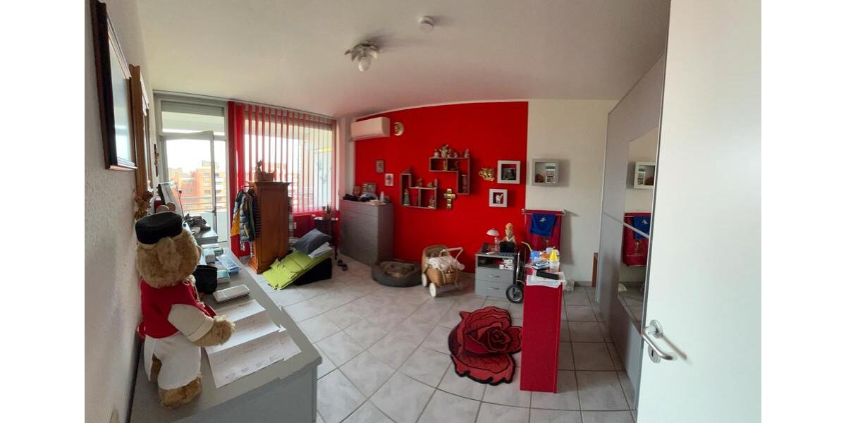 Etagenwohnung Neuss - 3 Zimmer, 84 m&sup2;, 248.000&euro; | Angebot:26168521