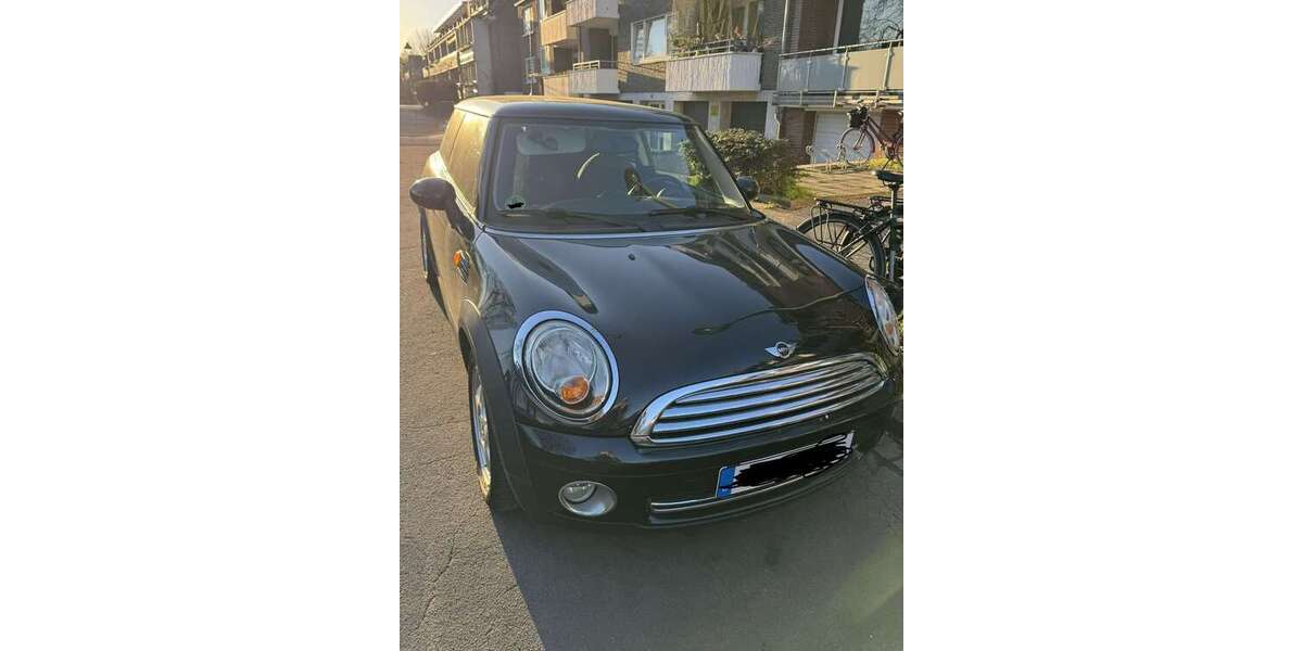 Mini One 148.400 km 3.500 &euro; Düsseldorf 40225