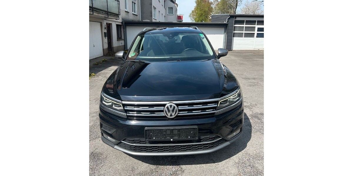 VW Tiguan 295.468 km 18.480 &euro; Wuppertal 42289