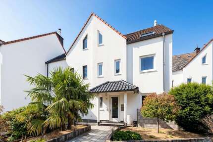 Haus Köln Chorweiler - 6 Zimmer, 175 m&sup2;, 699.000&euro; | Angebot:26204522