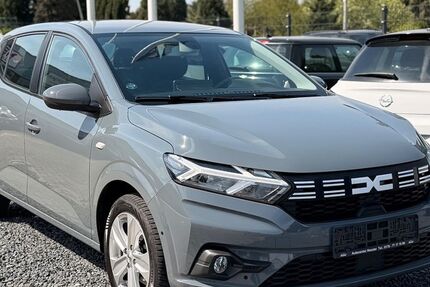 Dacia Sandero 17.300 km 15.999 &euro; Grevenbroich 41516